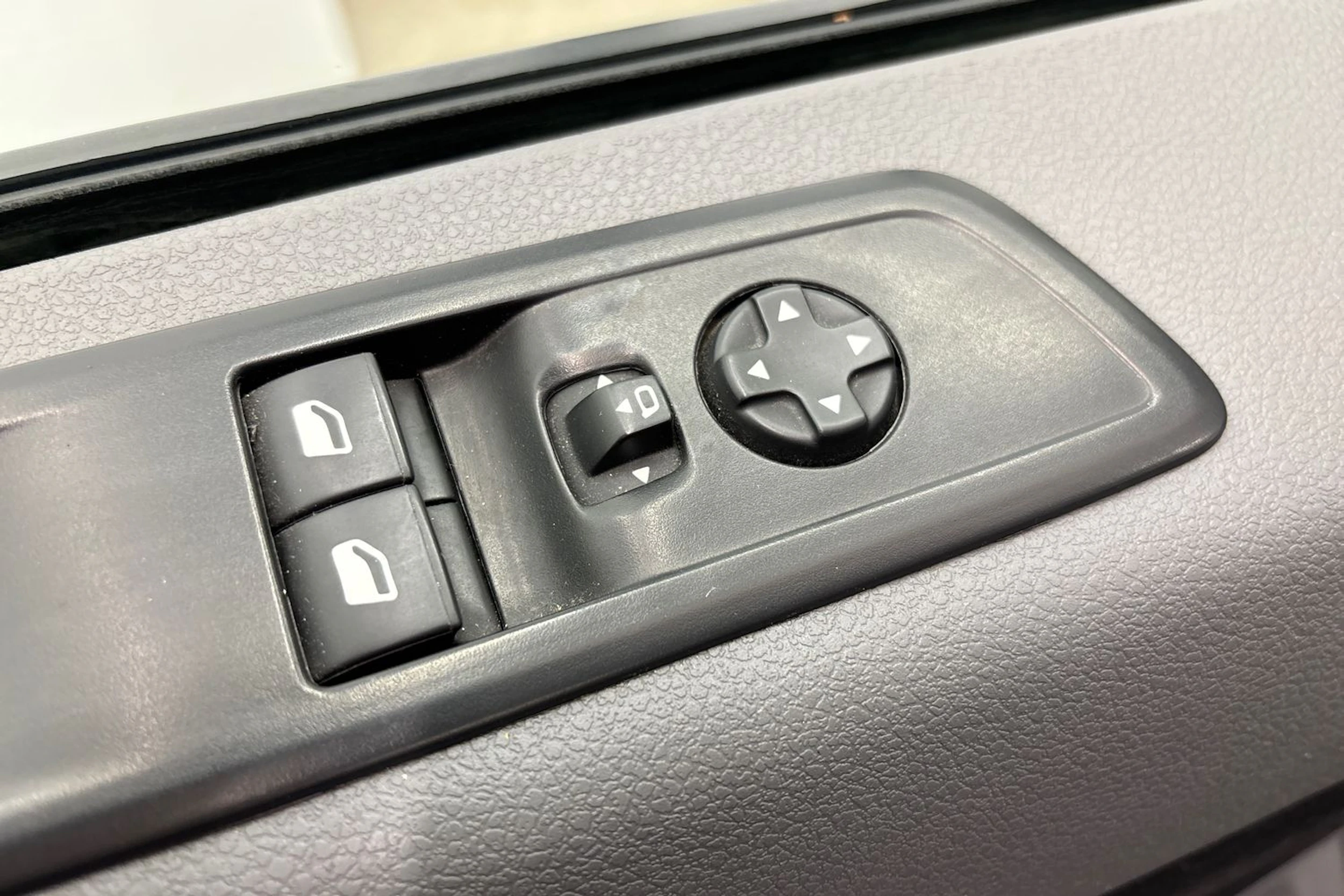 valkoinen Citroën Jumpy 2019 kuva 16.