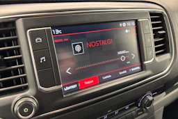 valkoinen Citroën Jumpy 2019 kuva 24.