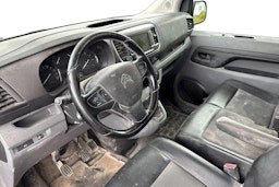 Musta Citroën Jumpy 2020 kuva 3.