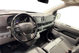 valkoinen Citroën Jumpy 2021 kuva 8.