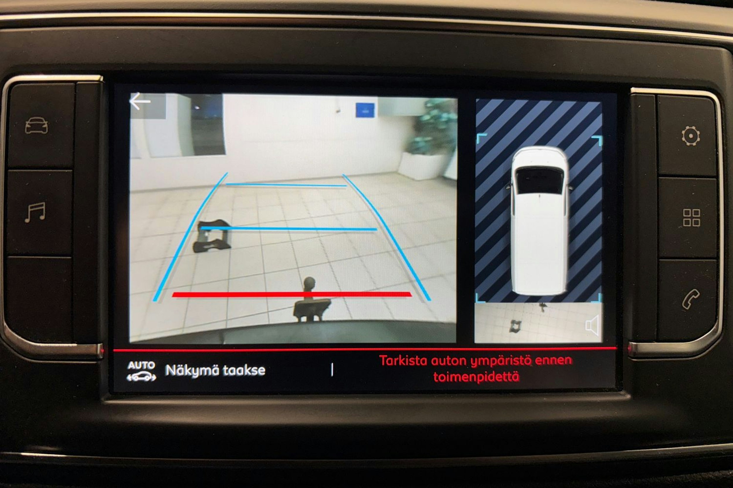 valkoinen Citroën Jumpy 2021 kuva 22.