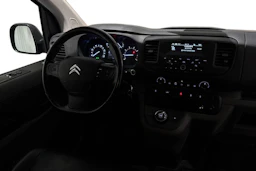 valkoinen Citroën Jumpy 2020 kuva 9.