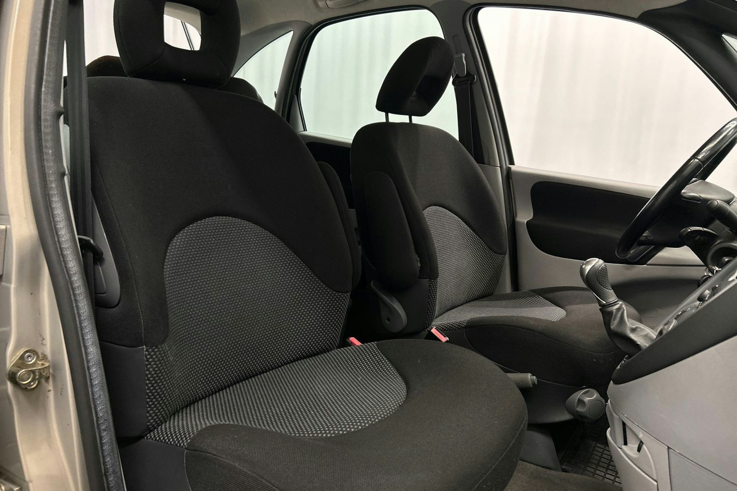 Ruskea (beige) Citroën PICASSO 2007 kuva 14.