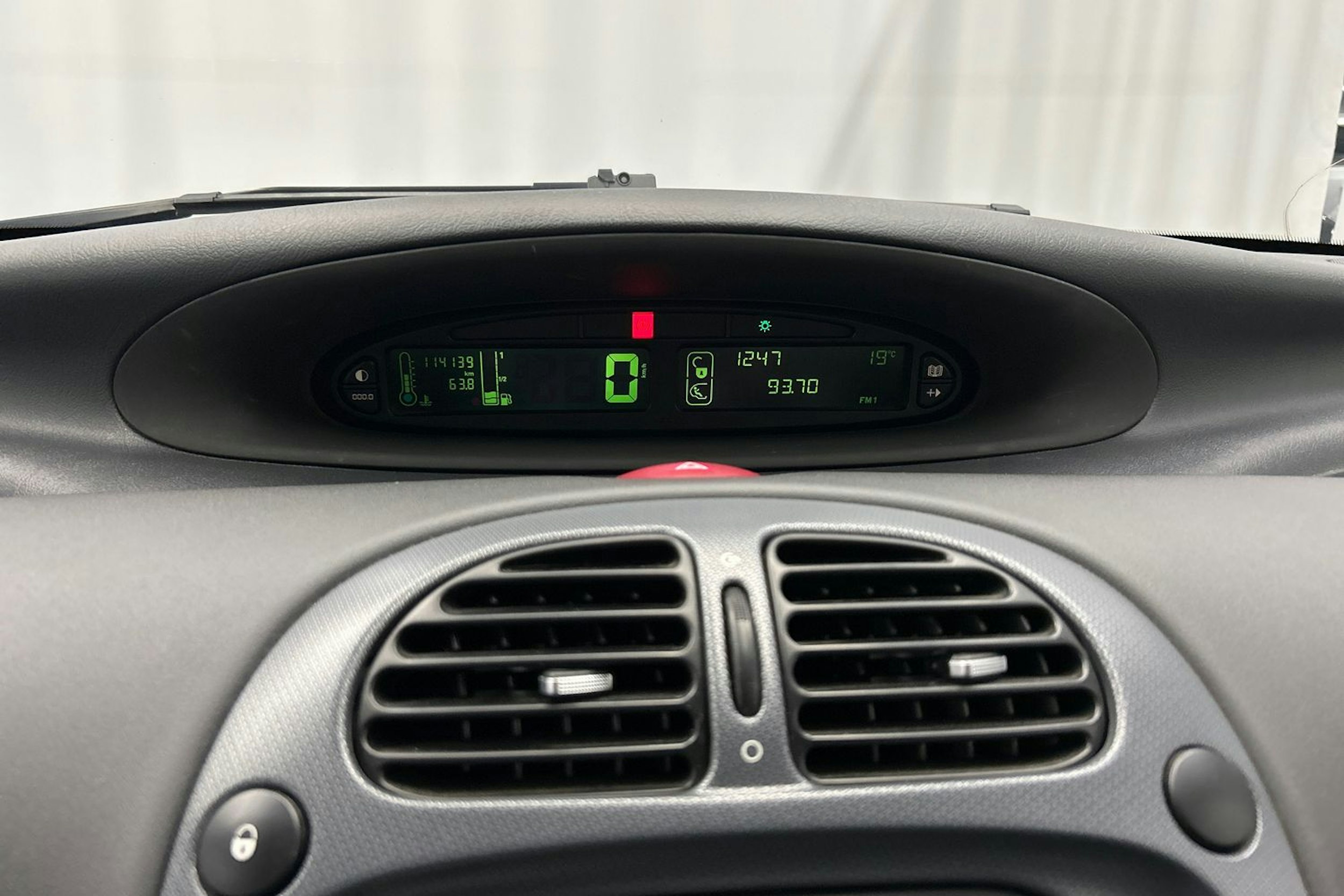 Ruskea (beige) Citroën PICASSO 2007 kuva 18.