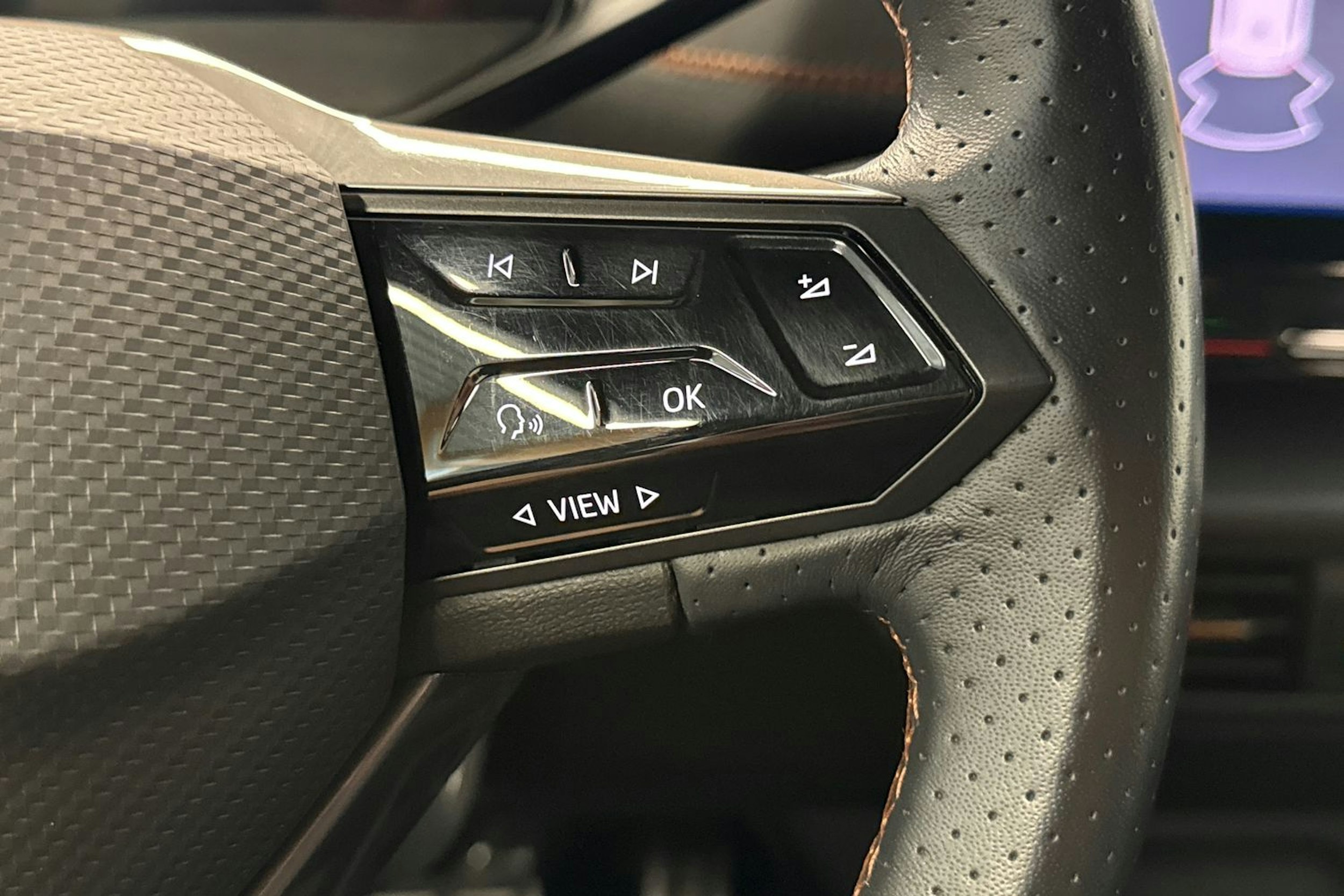 sininen CUPRA Born 2021 kuva 20.