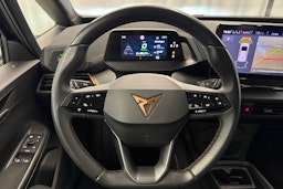 sininen CUPRA Born 2021 kuva 21.