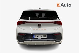 valkoinen CUPRA Born 2022 kuva 3.