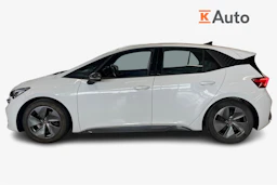 valkoinen CUPRA Born 2021 kuva 7.