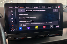 valkoinen CUPRA Born 2021 kuva 23.