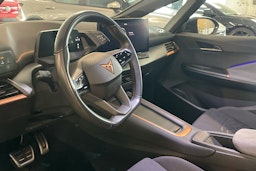 harmaa CUPRA Born 2022 kuva 3.