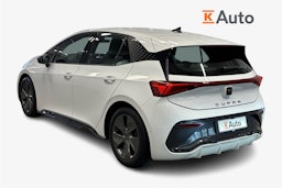 valkoinen CUPRA Born 2022 kuva 2.