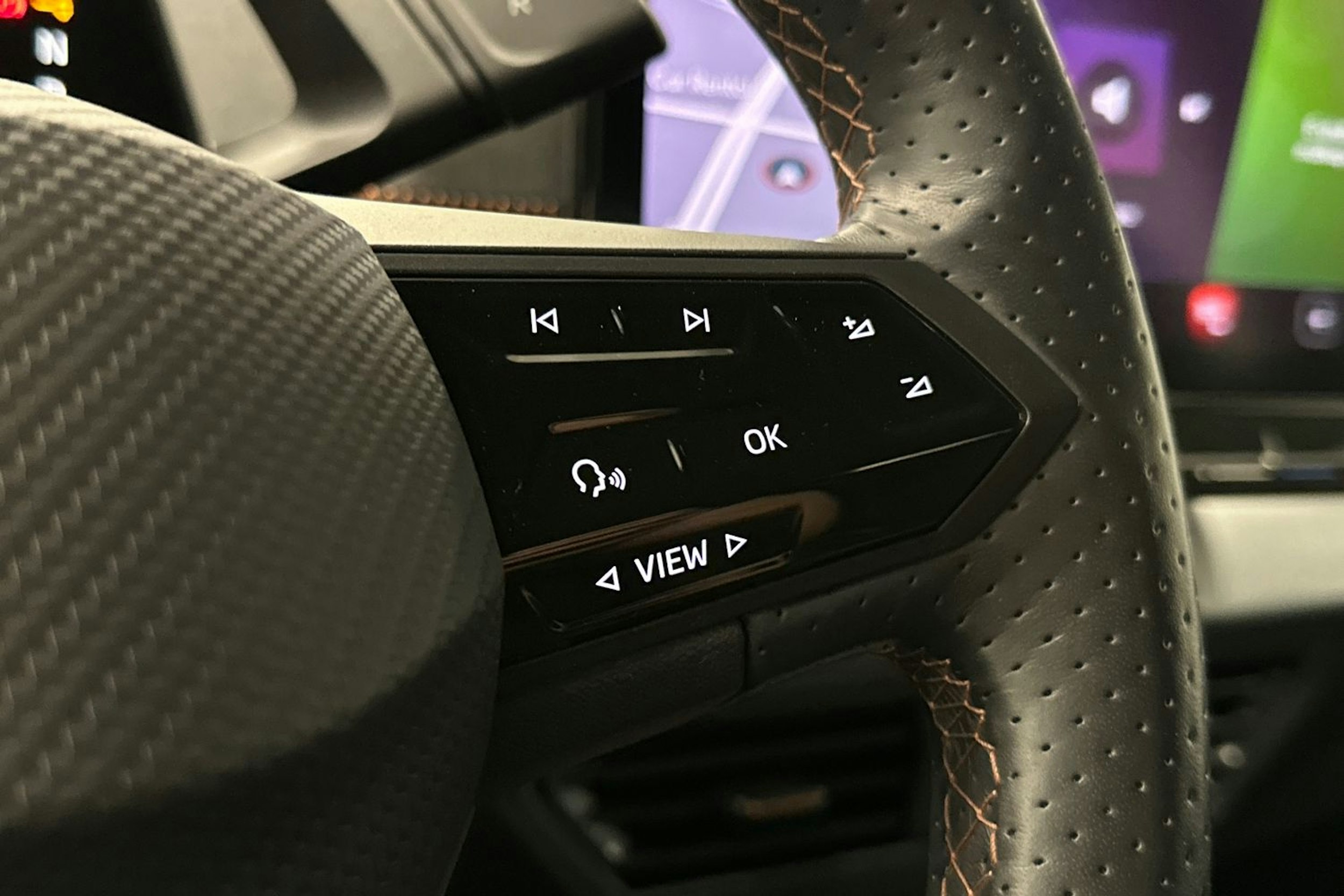 harmaa CUPRA Born 2022 kuva 18.