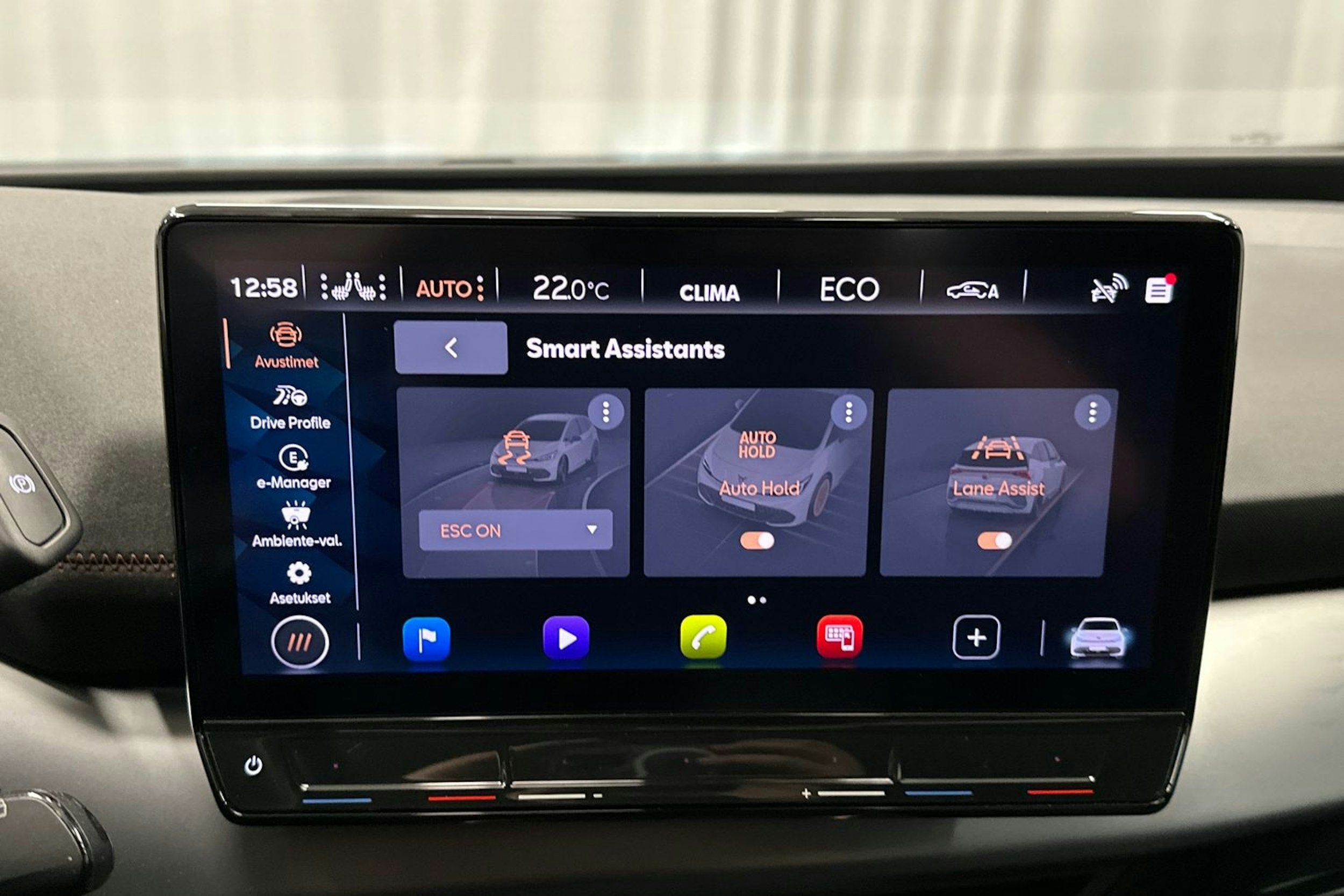 harmaa CUPRA Born 2022 kuva 28.