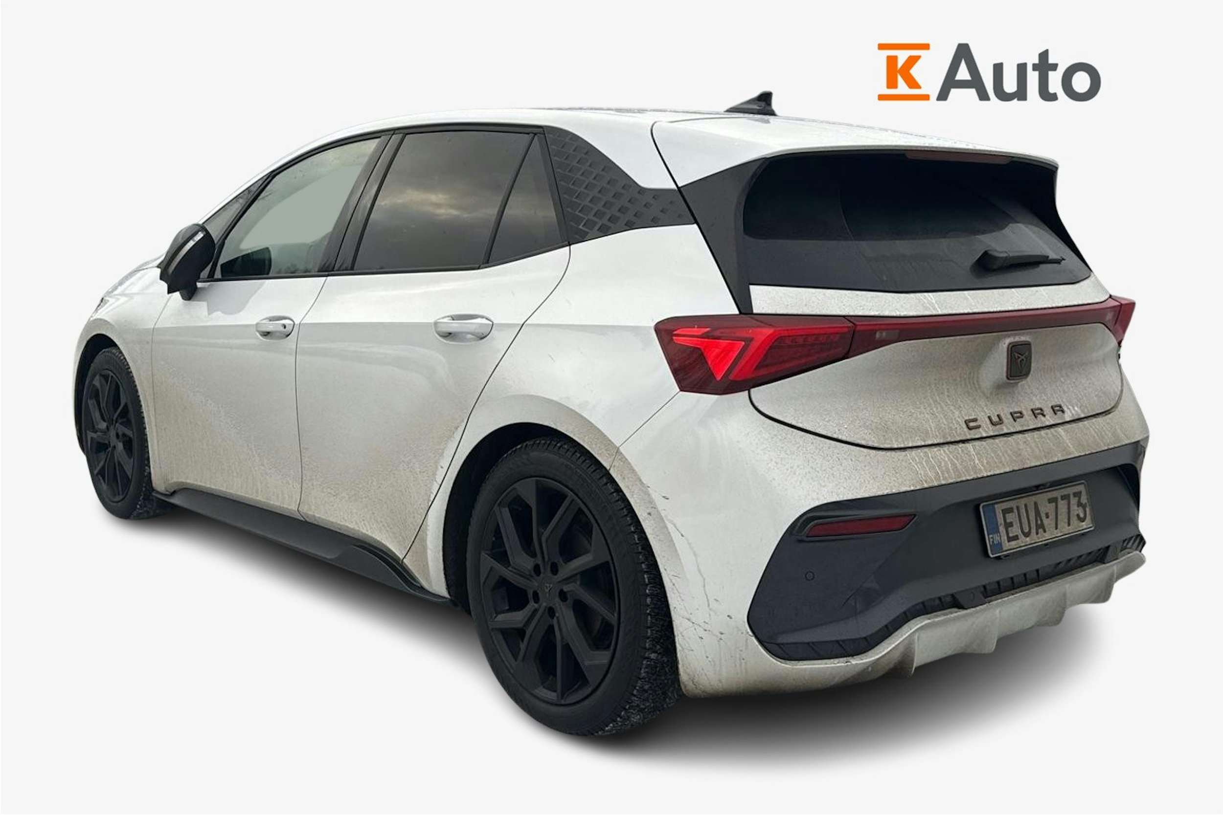 valkoinen CUPRA Born 2022 kuva 2.