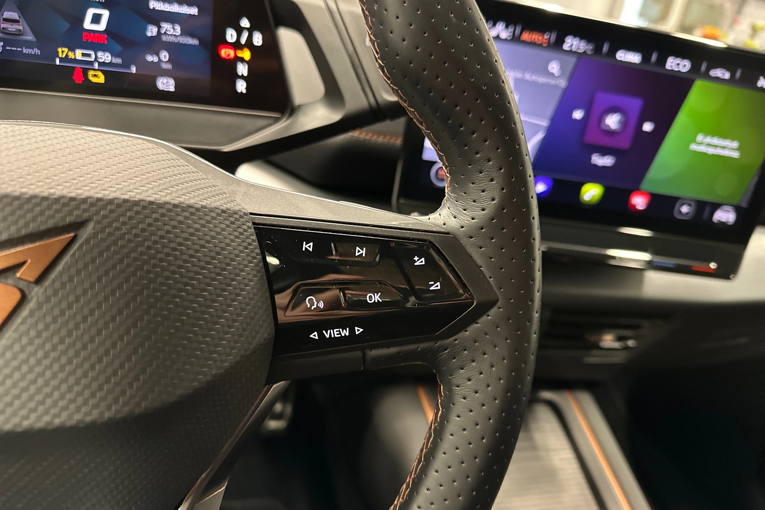harmaa CUPRA Born 2022 kuva 16.