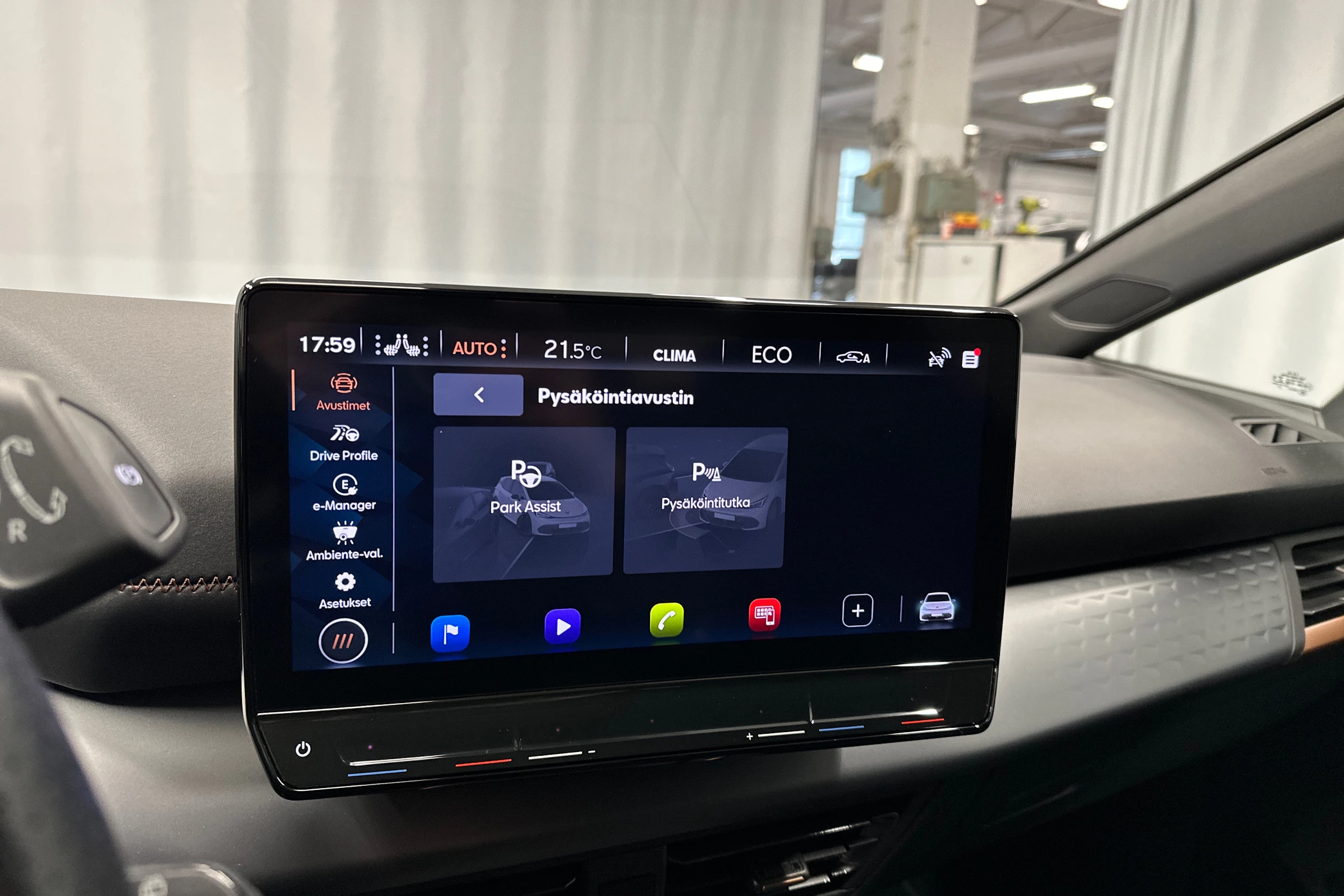 harmaa CUPRA Born 2022 kuva 23.