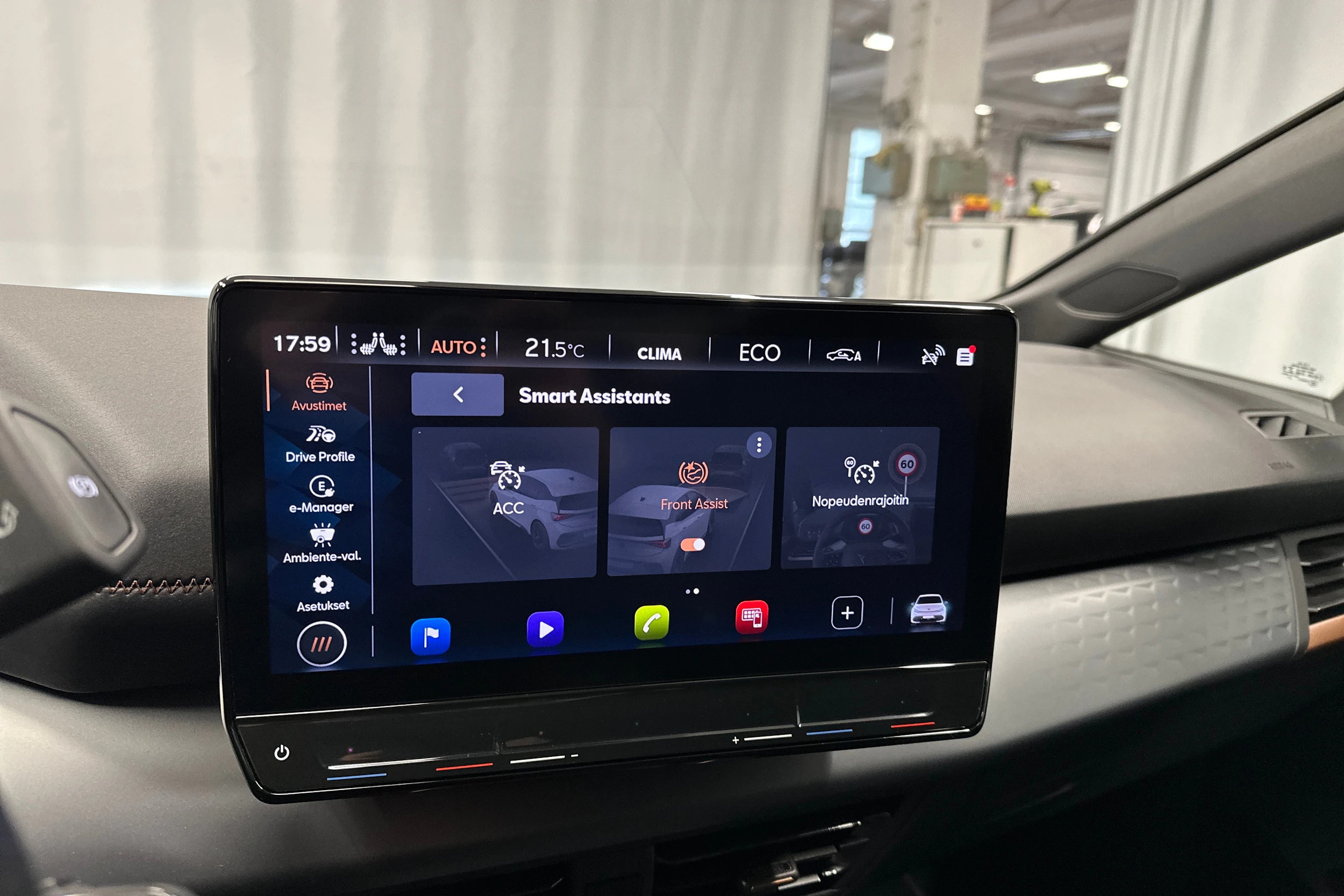 harmaa CUPRA Born 2022 kuva 25.