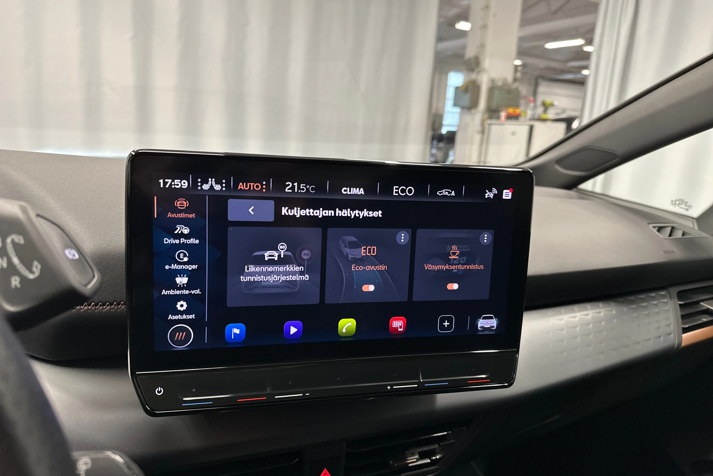 harmaa CUPRA Born 2022 kuva 26.