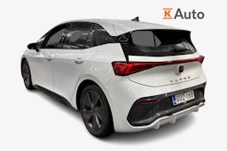 valkoinen CUPRA Born 2022 kuva 2.