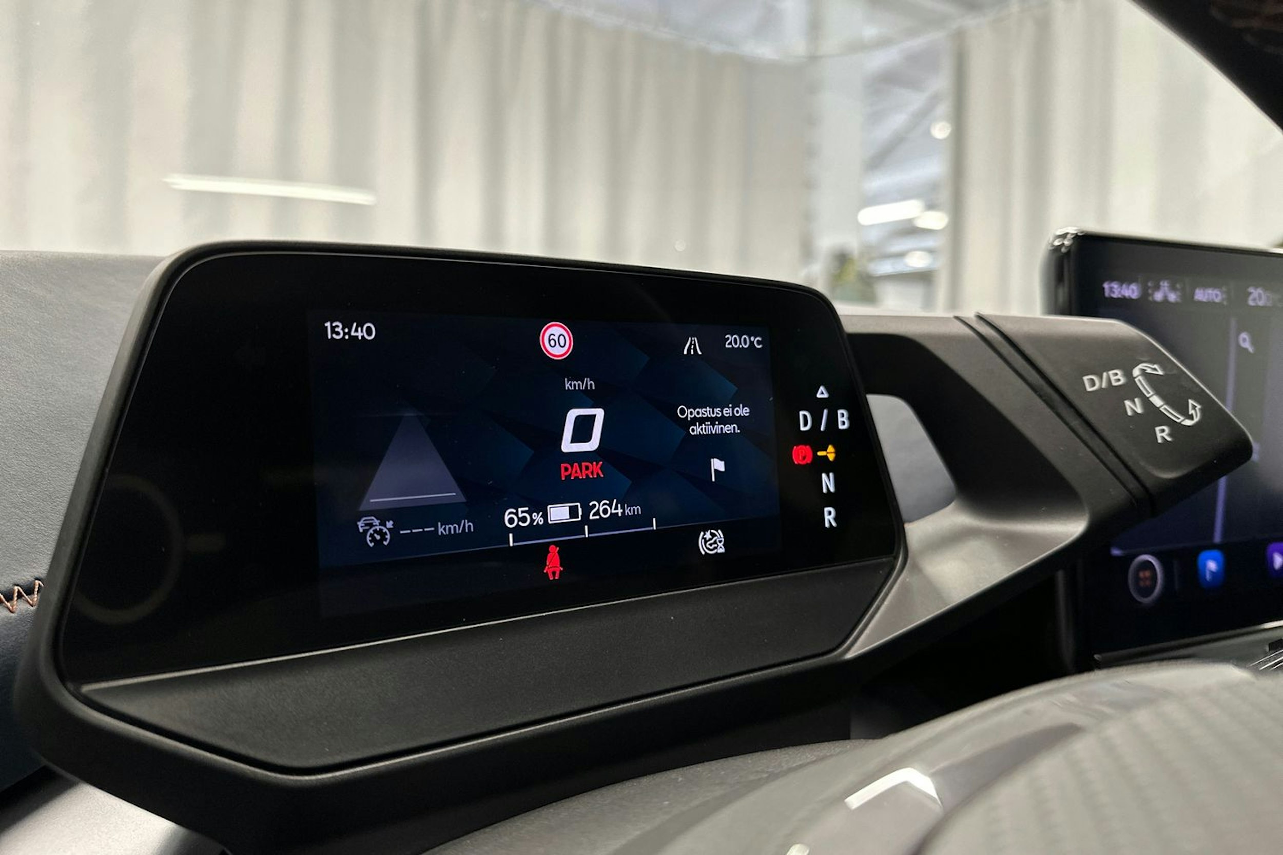 harmaa CUPRA Born 2022 kuva 19.