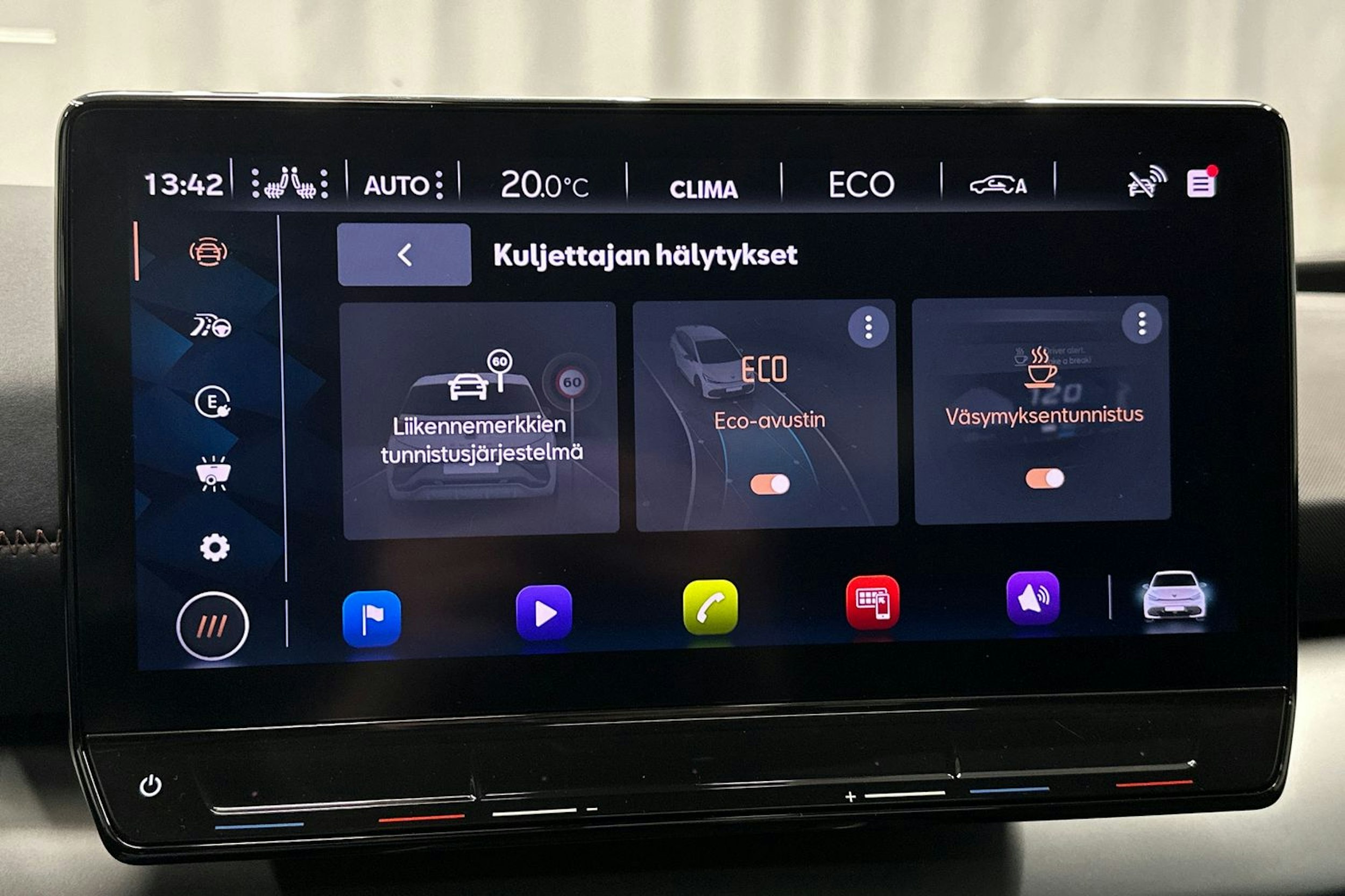 harmaa CUPRA Born 2022 kuva 28.