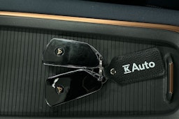 harmaa CUPRA Born 2022 kuva 32.
