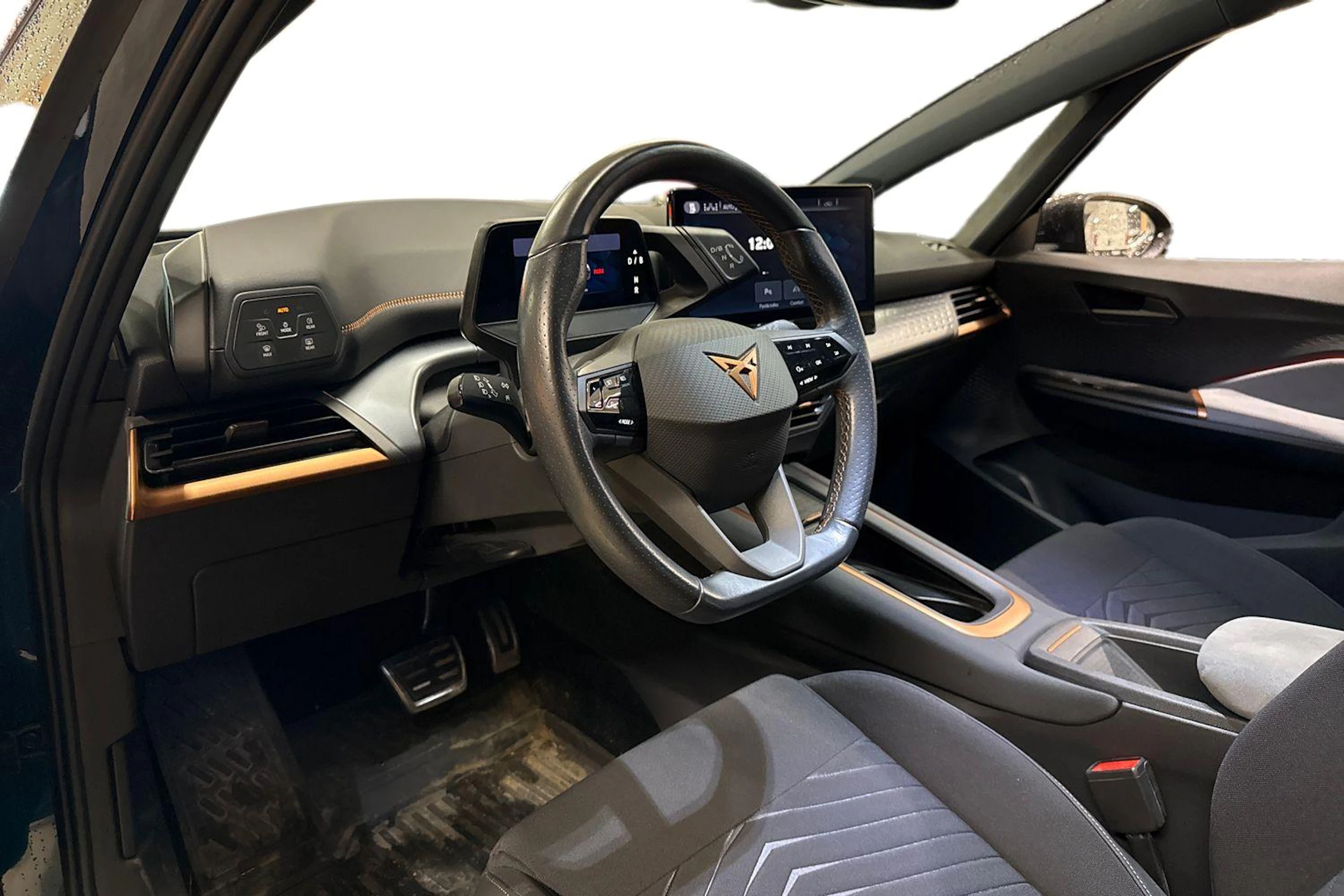 sininen CUPRA Born 2022 kuva 3.
