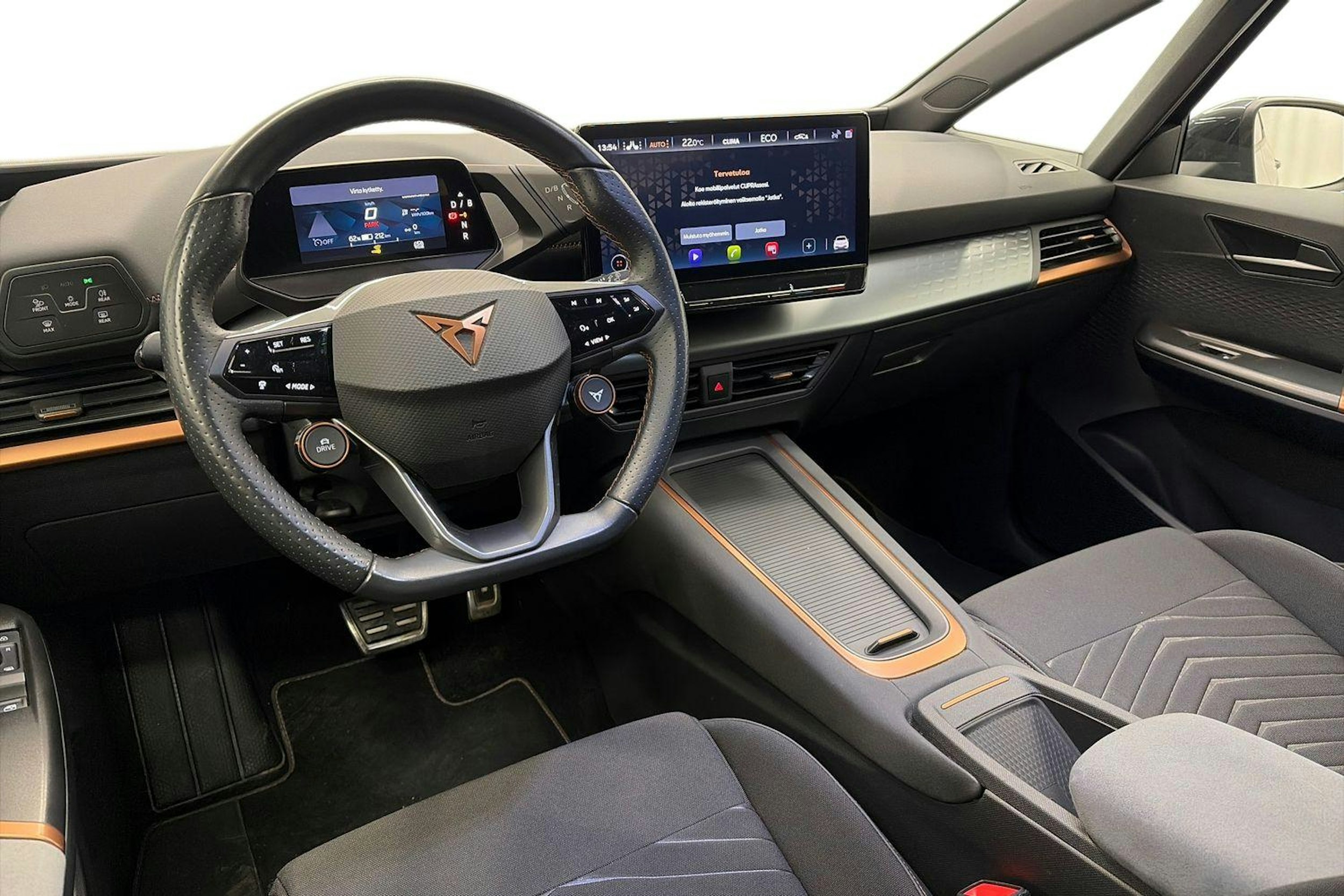 harmaa CUPRA Born 2022 kuva 7.