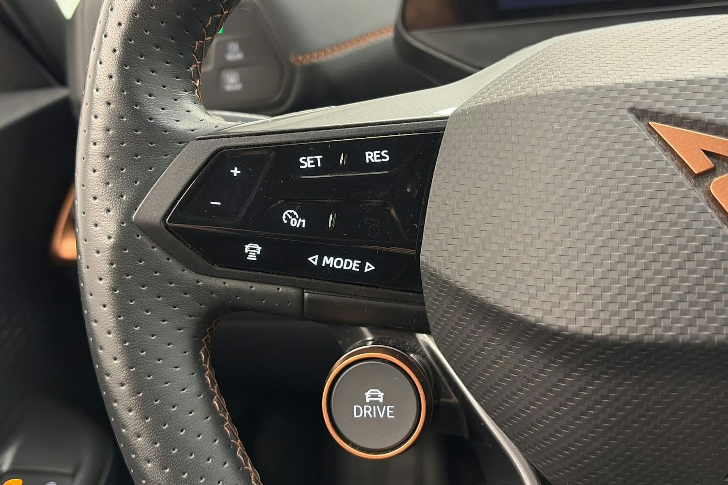 harmaa CUPRA Born 2022 kuva 26.