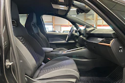 harmaa CUPRA Born 2022 kuva 10.