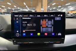harmaa CUPRA Born 2022 kuva 16.