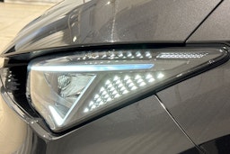 harmaa CUPRA Born 2023 kuva 15.