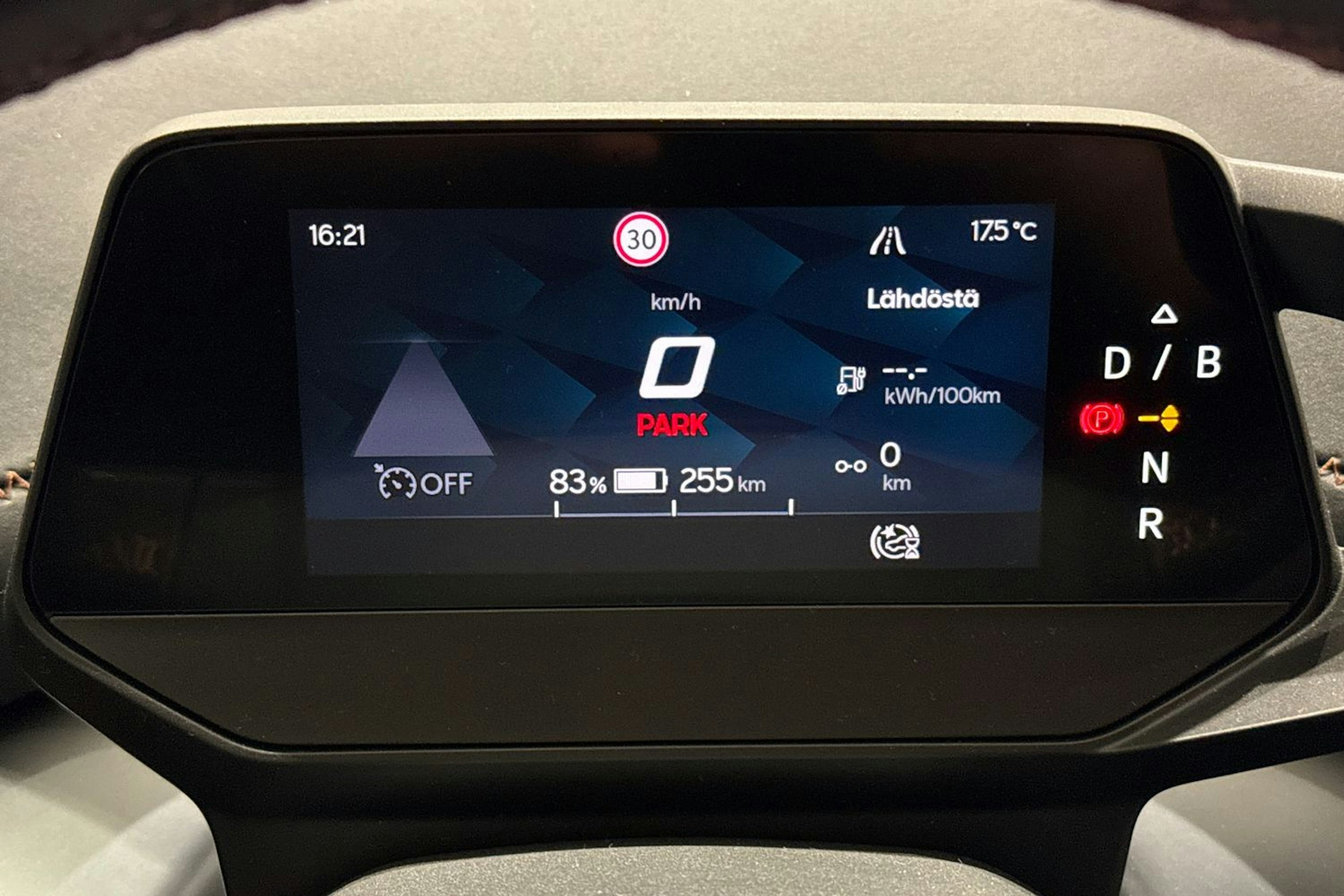 harmaa CUPRA Born 2023 kuva 20.