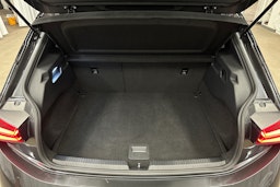 harmaa CUPRA Born 2022 kuva 14.