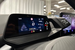 harmaa CUPRA Born 2022 kuva 19.