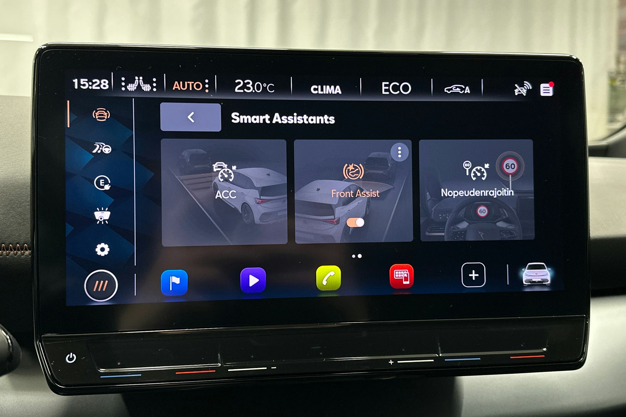 harmaa CUPRA Born 2022 kuva 26.