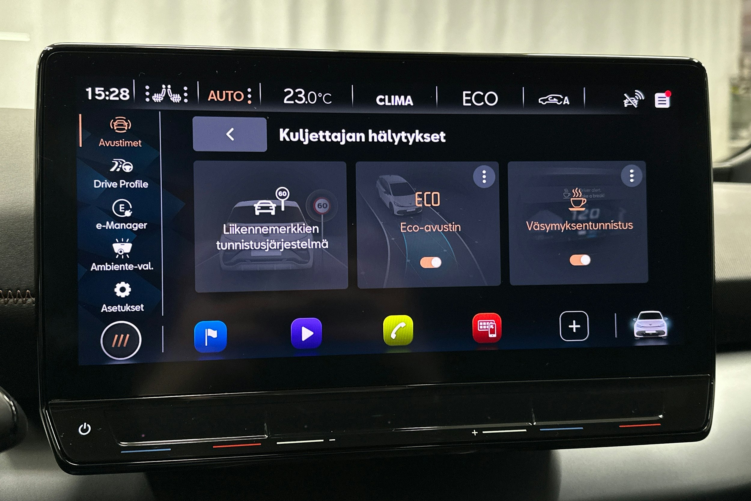 harmaa CUPRA Born 2022 kuva 27.