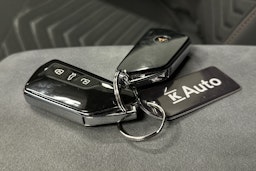 harmaa CUPRA Born 2022 kuva 30.