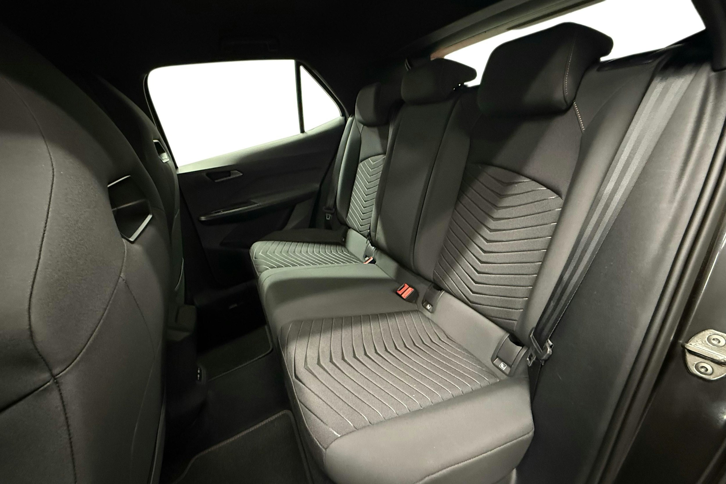 harmaa CUPRA Born 2023 kuva 10.