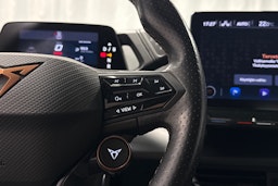 harmaa CUPRA Born 2023 kuva 17.