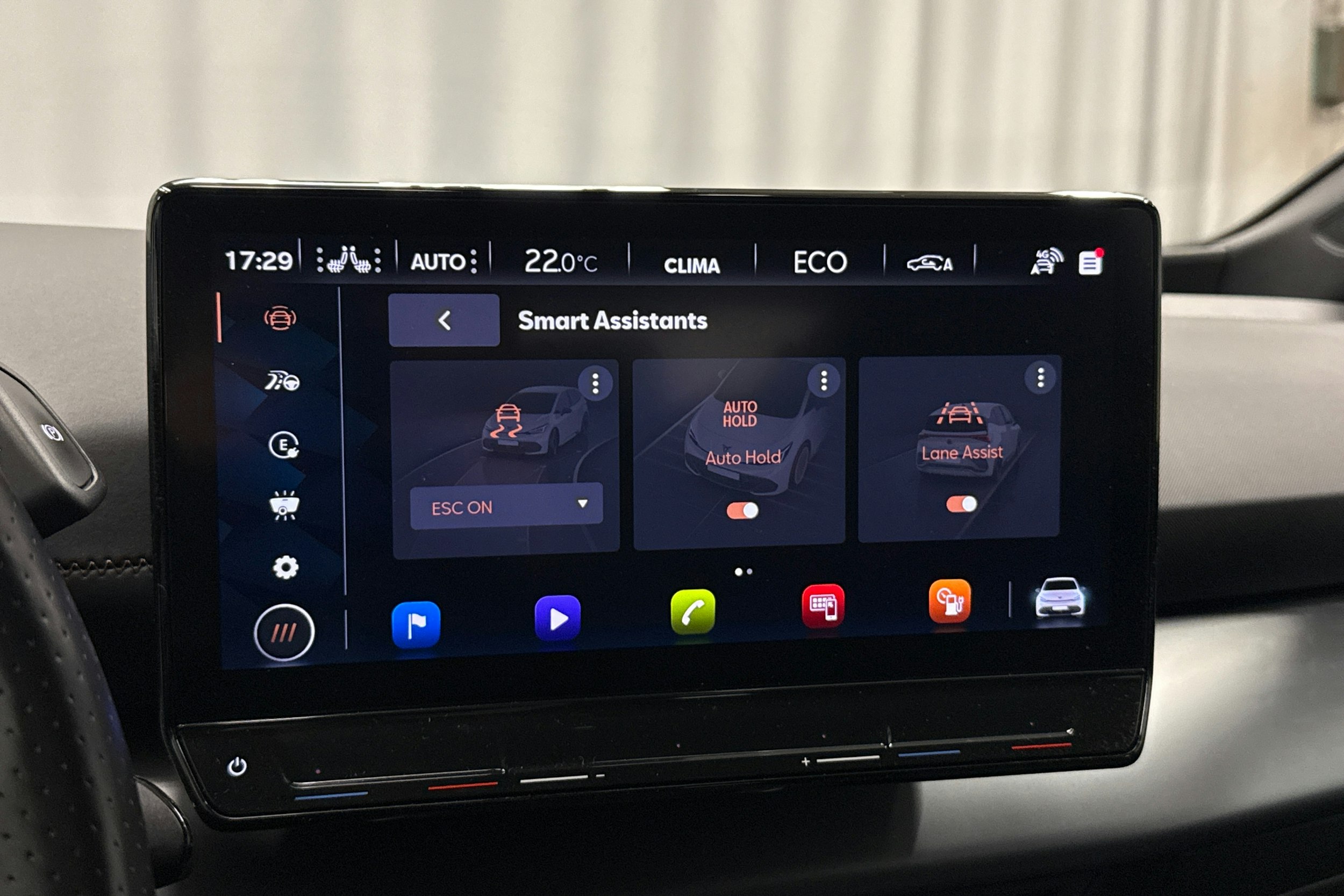 harmaa CUPRA Born 2023 kuva 22.