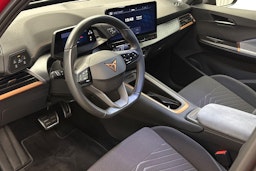 punainen CUPRA Born 2022 kuva 6.