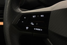punainen CUPRA Born 2022 kuva 12.