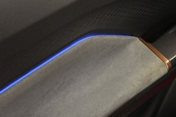 punainen CUPRA Born 2022 kuva 25.