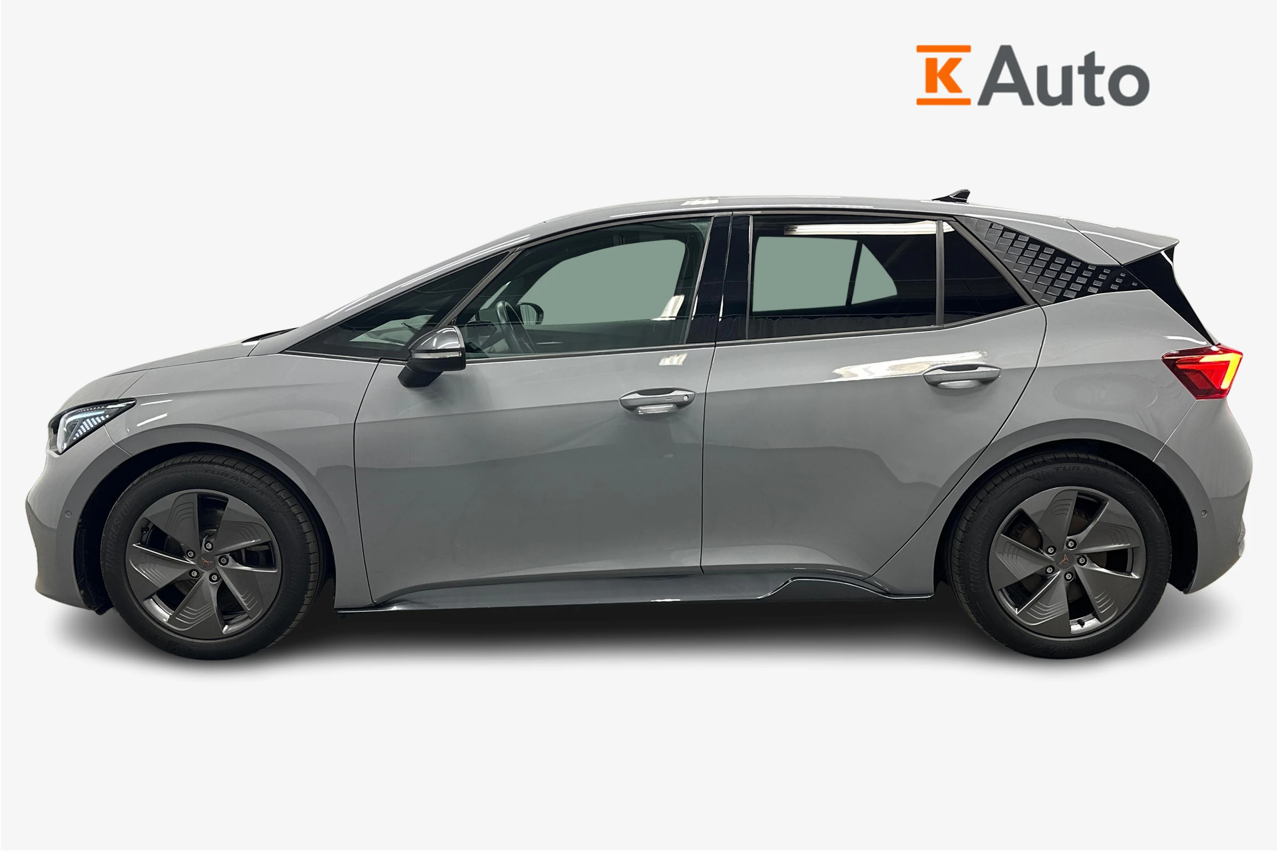 harmaa CUPRA Born 2022 kuva 5.