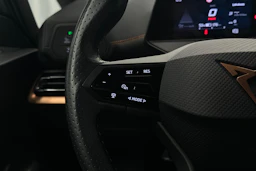 harmaa CUPRA Born 2022 kuva 11.