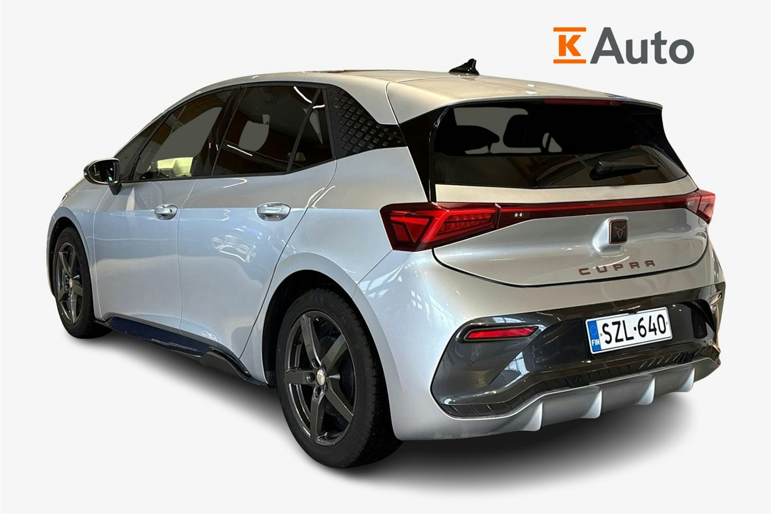 Harmaa CUPRA BORN 2022 kuva 2.