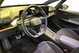 Harmaa CUPRA BORN 2022 kuva 7.