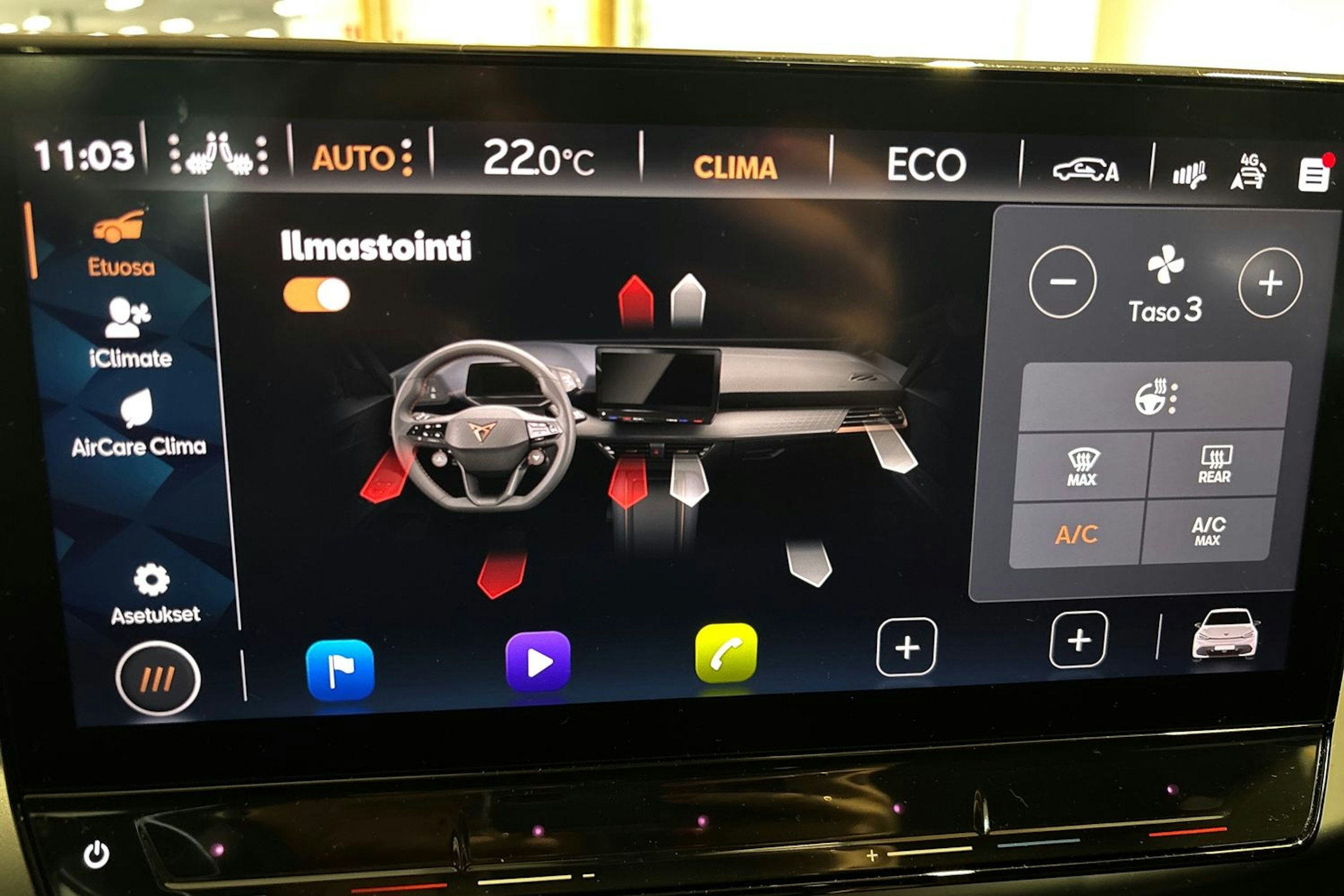 Harmaa CUPRA BORN 2022 kuva 17.