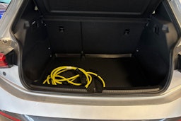 Harmaa CUPRA BORN 2022 kuva 20.